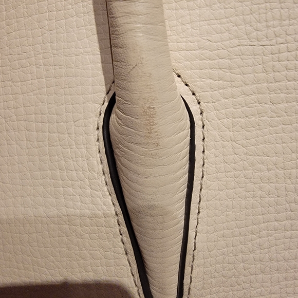 ♥️ Henri Bendel Tilda Satchel ♥️ - Picture 11 of 16